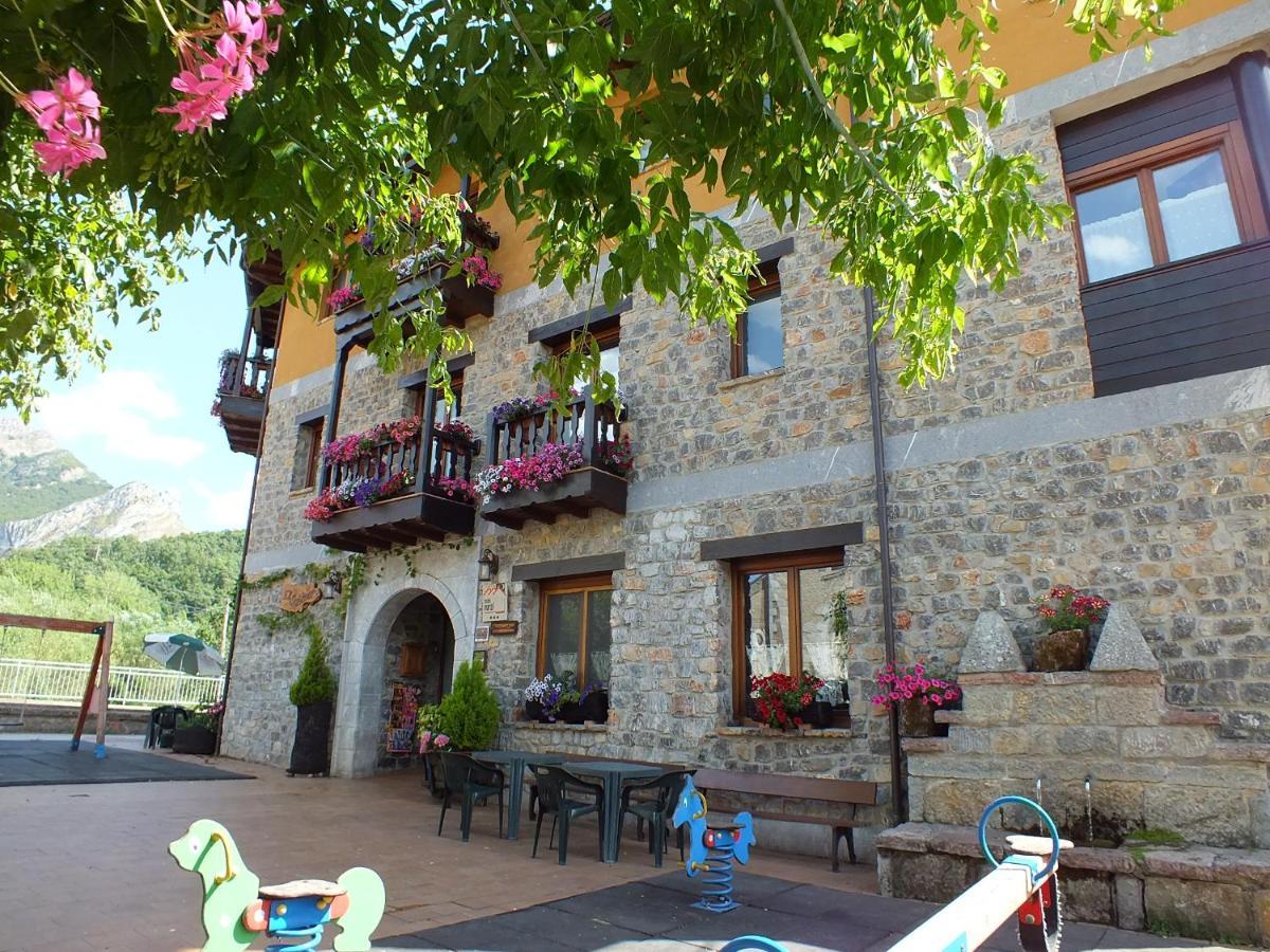 Hotel Rural El Sabinar Cremenes Esterno foto